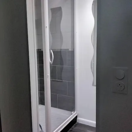 4 Et 4 Salles De Bains * Reims