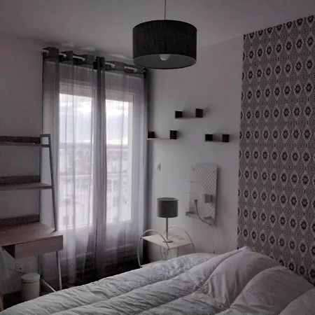 4 Et 4 Salles De Bains * Reims