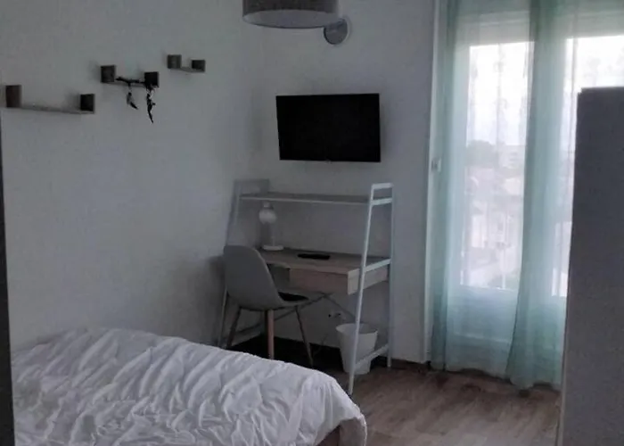 Lägenhet 4 Et 4 Salles De Bains Reims